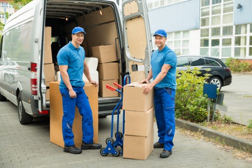 A smooth final stage of a Balham removals service